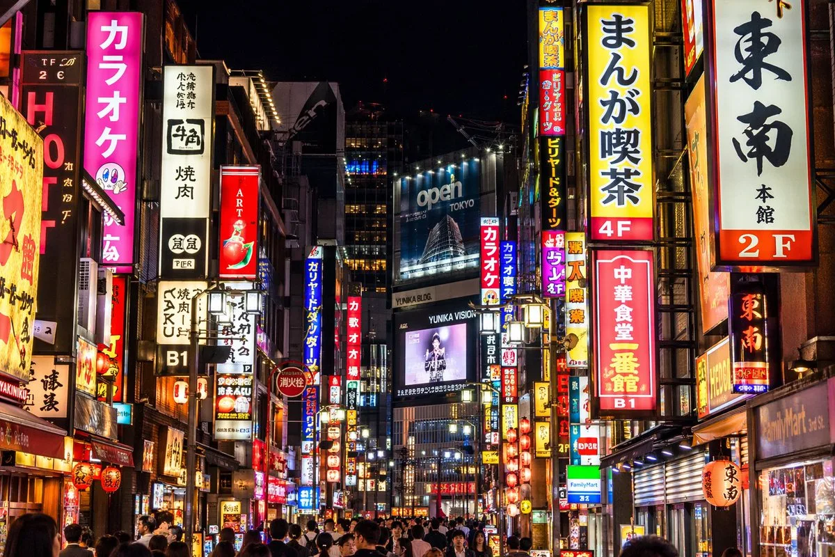 写实霓虹东京街景：格调诠释