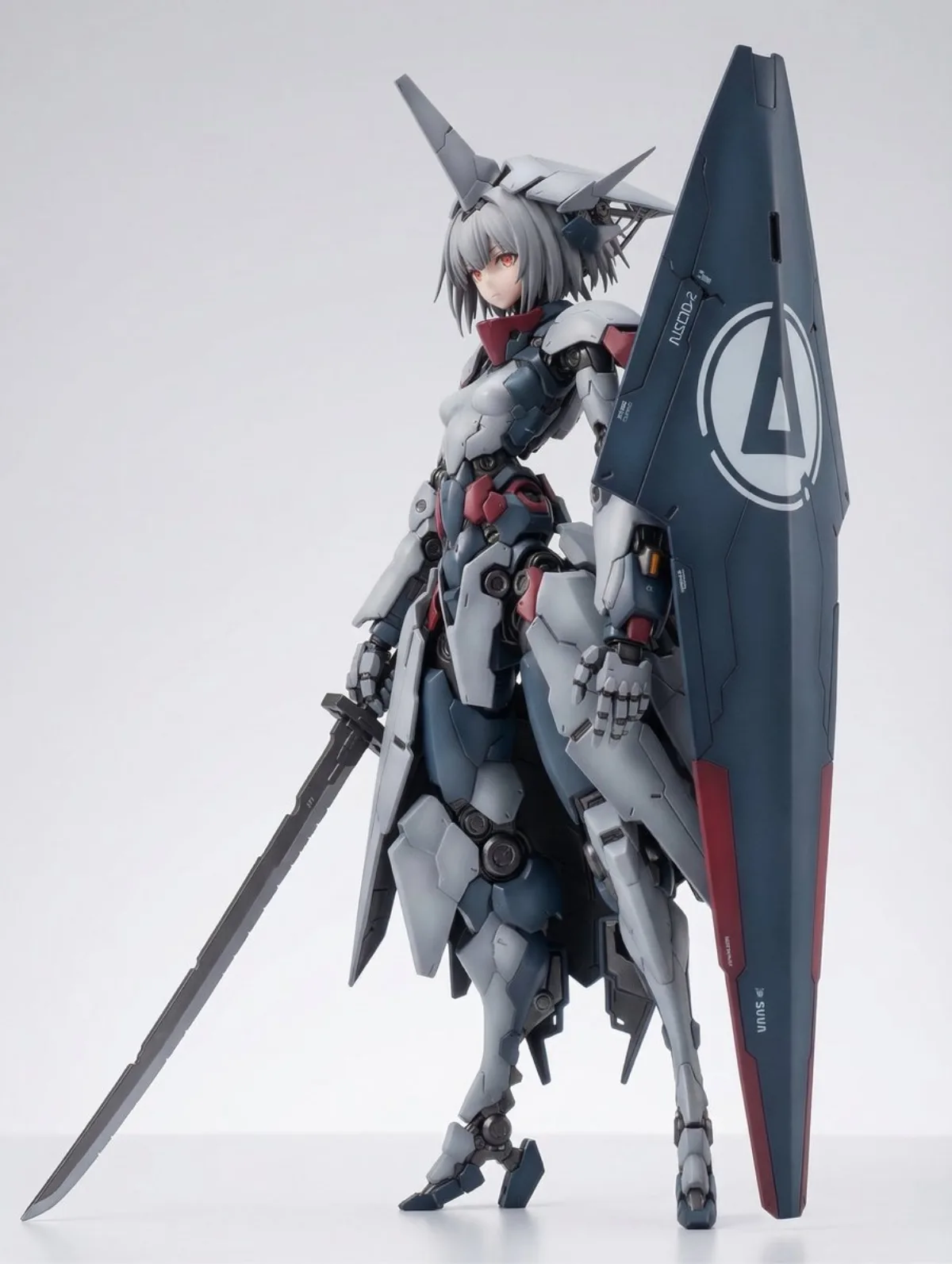 Knight Mecha Girl 1/7 Scale Figure